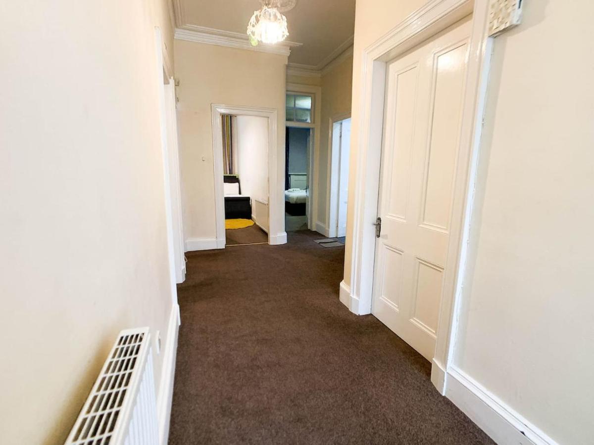 Large Glasgow South Family Home - Free Parking Exterior foto
